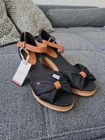 Espadrilles Tommy Hilfiger Keilabsatz Sandalen 41 Bayern - Berg bei Neumarkt i.d.Opf. Vorschau
