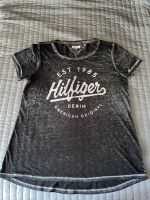 Tommy Hilfiger T Shirt Damen Größe M grau Niedersachsen - Langenhagen Vorschau