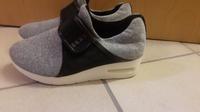Halbschuhe,  Sneaker von DKNY,  Gr. 36B (weit) Nordrhein-Westfalen - Hückelhoven Vorschau