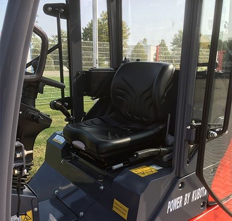 Toyo Hoflader Radlader 836-II Kabine Stage V Kubota 1,3t Hubkraft in Gifhorn