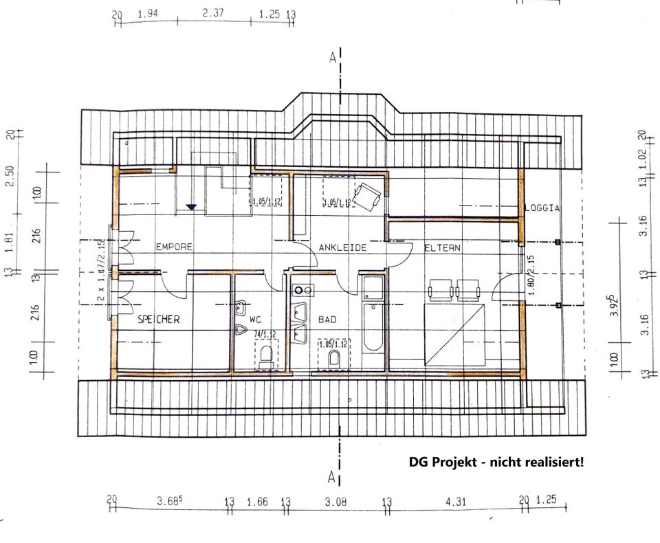 Einzigartiges Haus zentral in Weil: 2 Garagen, separate Wohnung, Ausbaureserve! in Weil am Rhein