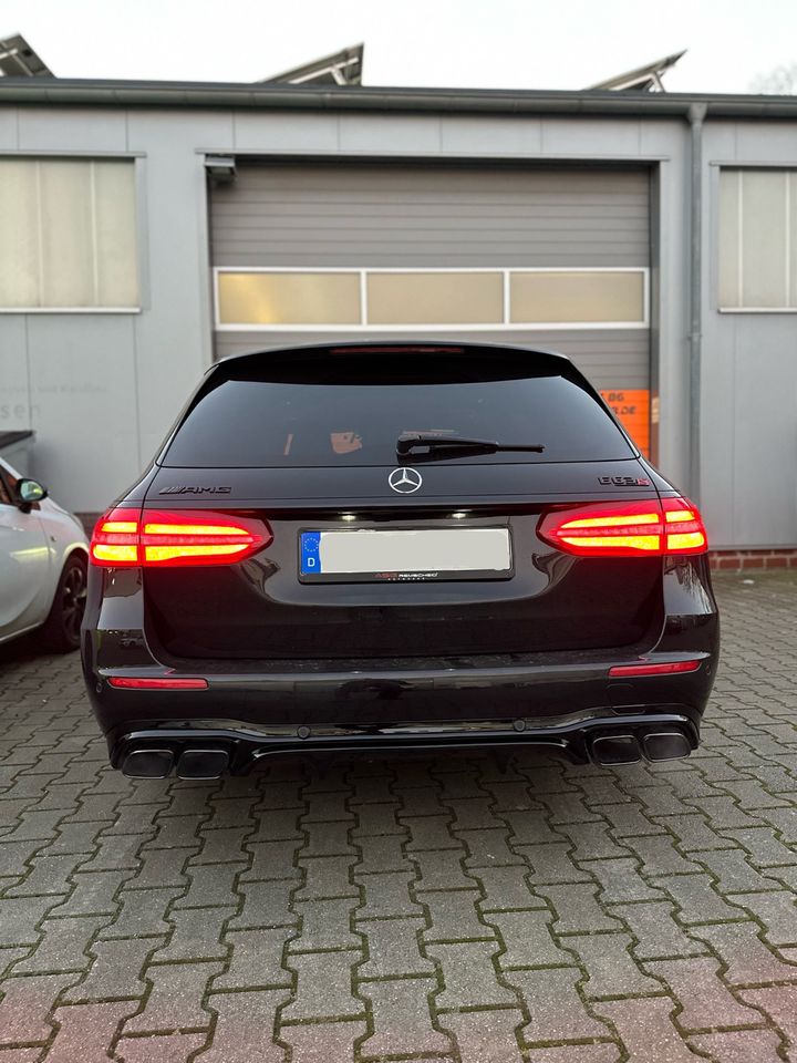 S213 Diffusor Umbau 53 od. 63 amg Mercedes E Klasse Heck in Hünxe