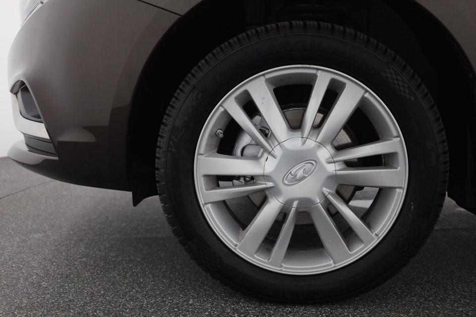 Lada Vesta SW 1.6 Comfort Navi Kamera Sitzheizung All in Stralsund