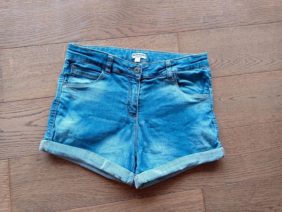 Kurze Jeanshose Short Verbaudet Gr. 152 in Wellendingen