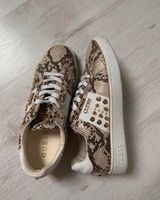 Originale Guess Sneaker Damenschuhe sehr guter Zustand Niedersachsen - Northeim Vorschau