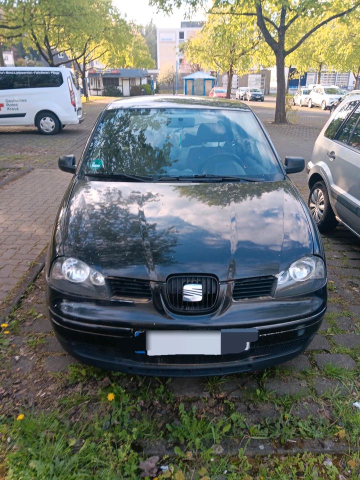 Seat arosa in Siegen