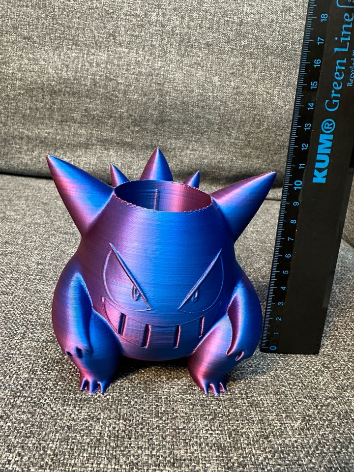 Pokemon Gengar Blumentopf / Stiftehalter in Köln