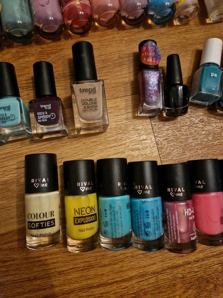 Nagellack Rival esssence Trend it up in Frankfurt am Main