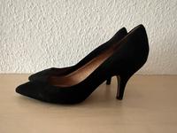 Aldo Velourleder Pumps schwarz Gr.39 neuwertig Wandsbek - Hamburg Rahlstedt Vorschau