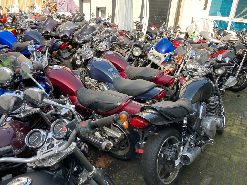 Kawasaki Zephyr 1100,DREIUNDDREISIG STÜCK,im PAKET für 70000,- € in Bochum