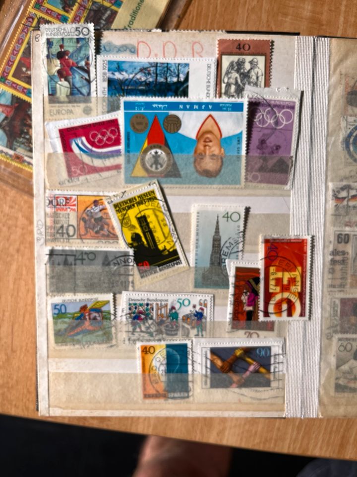 Briefmarkensammlung (Europa, ca 40 Jahre alt) in Teltow