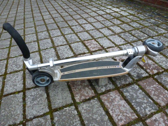 Roller, City Roller, klappbar, 2 Stück in Gronau (Leine)