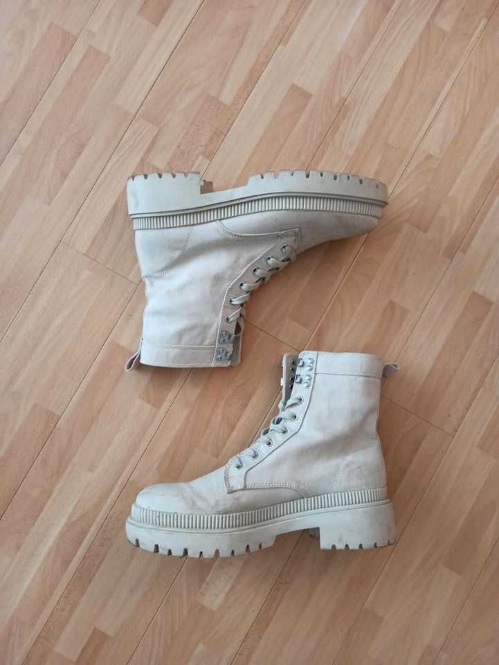 Boots aus Canvas, Gr. 39 in Hannover