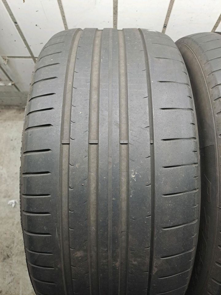 4x 245/40 ZR18 97Y Pirelli Sommerreifen in Böblingen