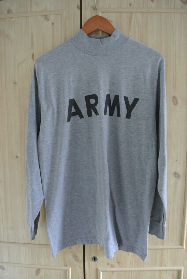 Us Army sport Hemd Langarm Tränigspulli Pullover T-shirt Freizeit in Neumünster