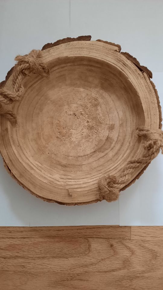 Holzschale, natur, 30cm, rund in Helsa
