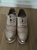 Schuhe in rosa und rosegold NUR NOCH BIS 22.6 VERFÜGBAR! Hessen - Wiesbaden Vorschau