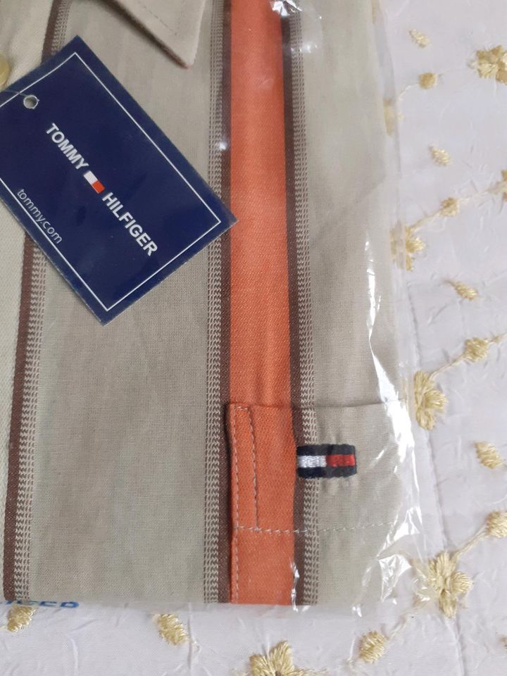 Tommy Hilfiger Herrenhemd Gr. XL NEU mit Etikett ! in Merzig