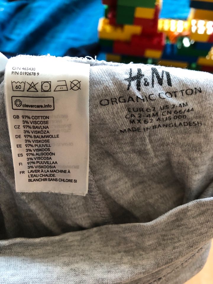 Strumpfhose Schlupfhose mit Füßen grau Baumwolle 62, 2-4 Mo. H&M in Bietigheim-Bissingen