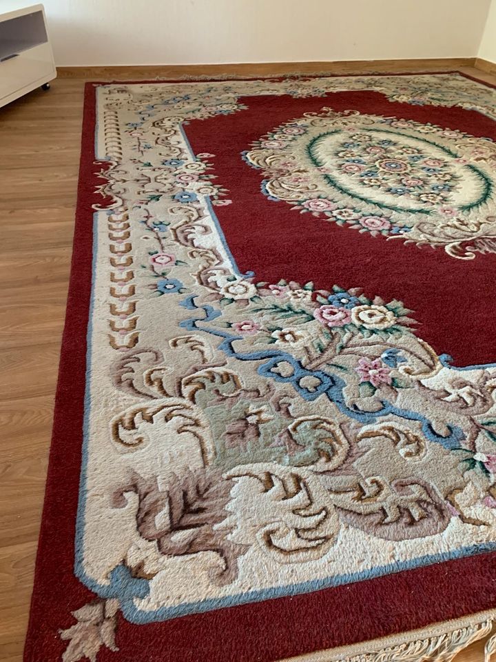 Orientalischer / (handgeknüpfter) indischer Teppich - 350x270 cm in Essen