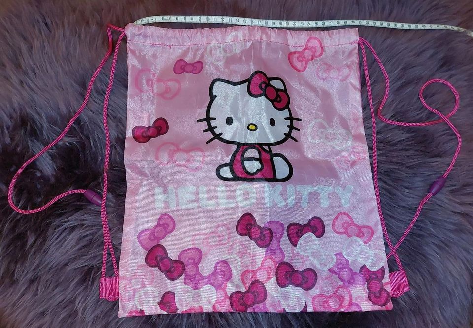 Süßer Hello Kitty Rucksack pink rosa Schleifen in Wuppertal