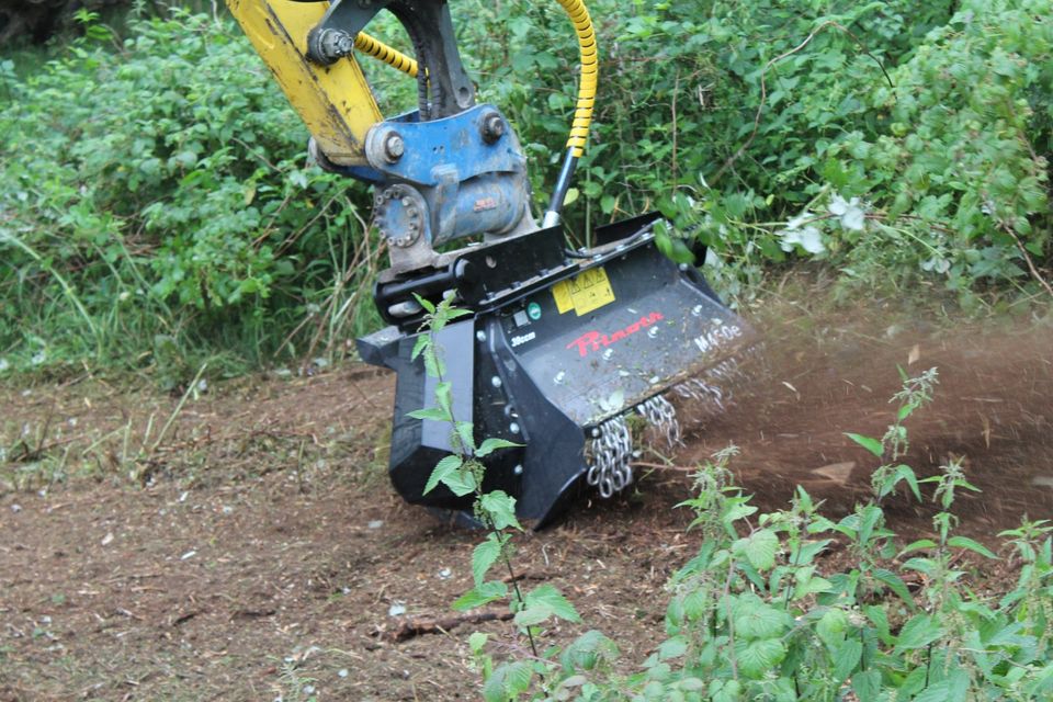 PRINOTH (ehem. AHWI) M450e 1,10m Bagger-Forstmulcher, LAGER in Schmallenberg