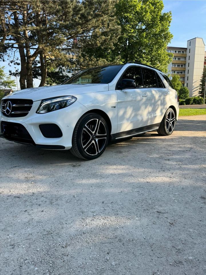 Mercedes-Benz GLE 43 AMG Junge Sterne in Aalen