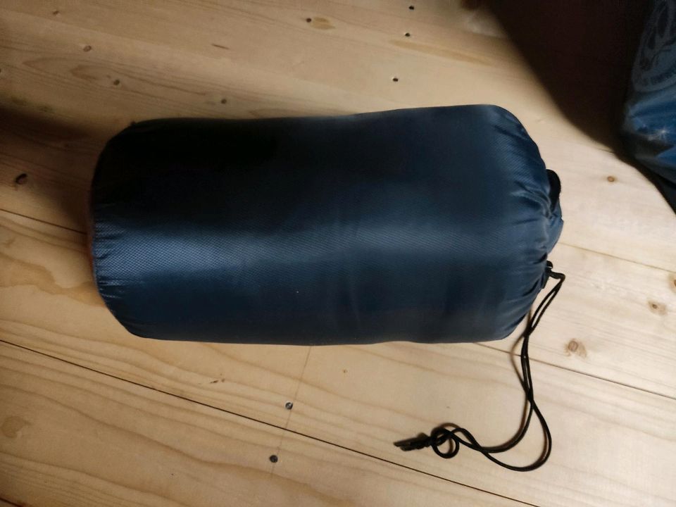 Schlafsack NEUwertig. 170 cm siehe Bilder in Neuss