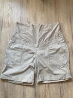 Beigefarbene Mama-Hose von H&M, Größe 38 Brandenburg - Falkenberg/Elster Vorschau