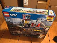 LEGO City Güterzug NEU / OVP 60198 motorisierter Zug Schienen Set Nordrhein-Westfalen - Viersen Vorschau