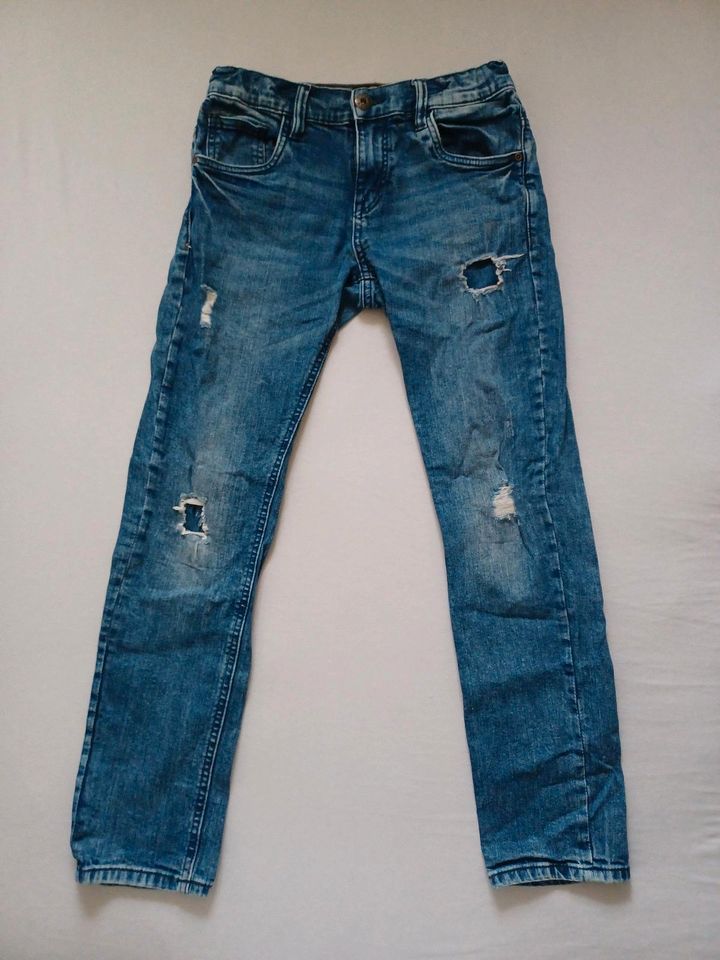 Jungen Jeans Hosen gr.152 in Itzehoe