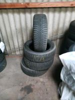 4x Winterreifen 225/60 R17 99H Kumho WinterCraft Nordrhein-Westfalen - Mülheim (Ruhr) Vorschau