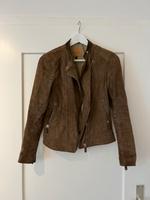 Massimo Dutti Wildleder Jacke NP 360€ Stuttgart - Stuttgart-Mitte Vorschau