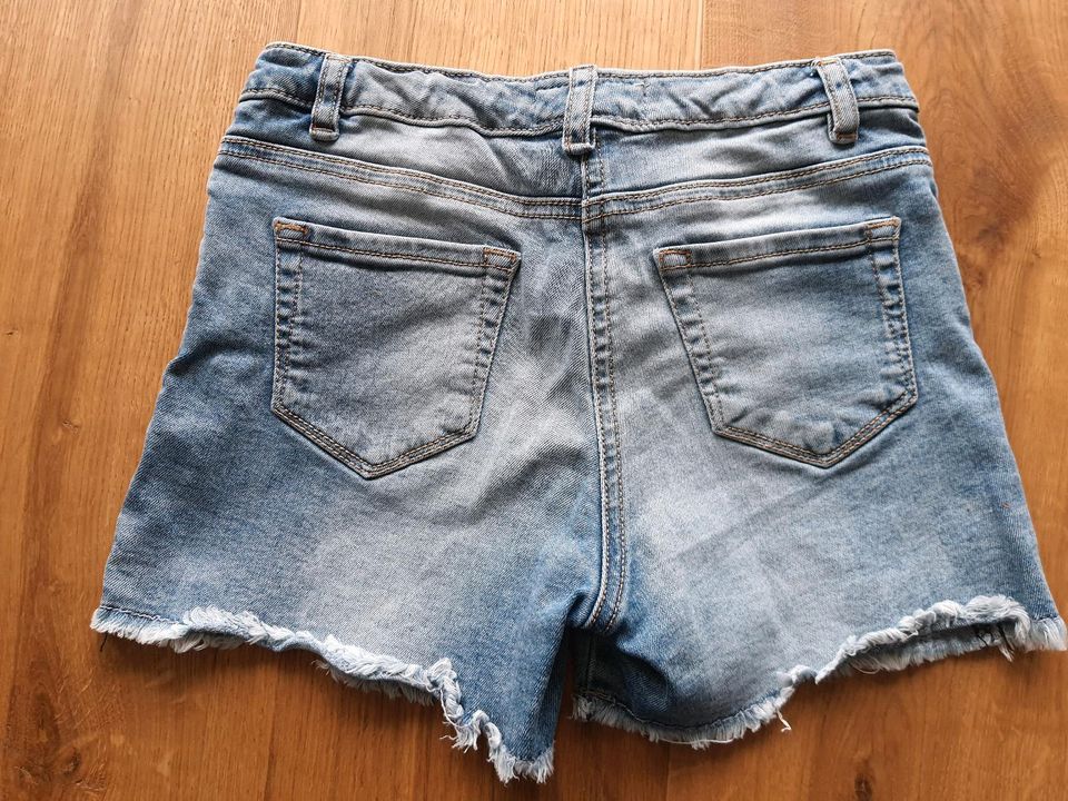 Next Jeans kurze Hose Shorts Gr. 140/146 *top* in Enger