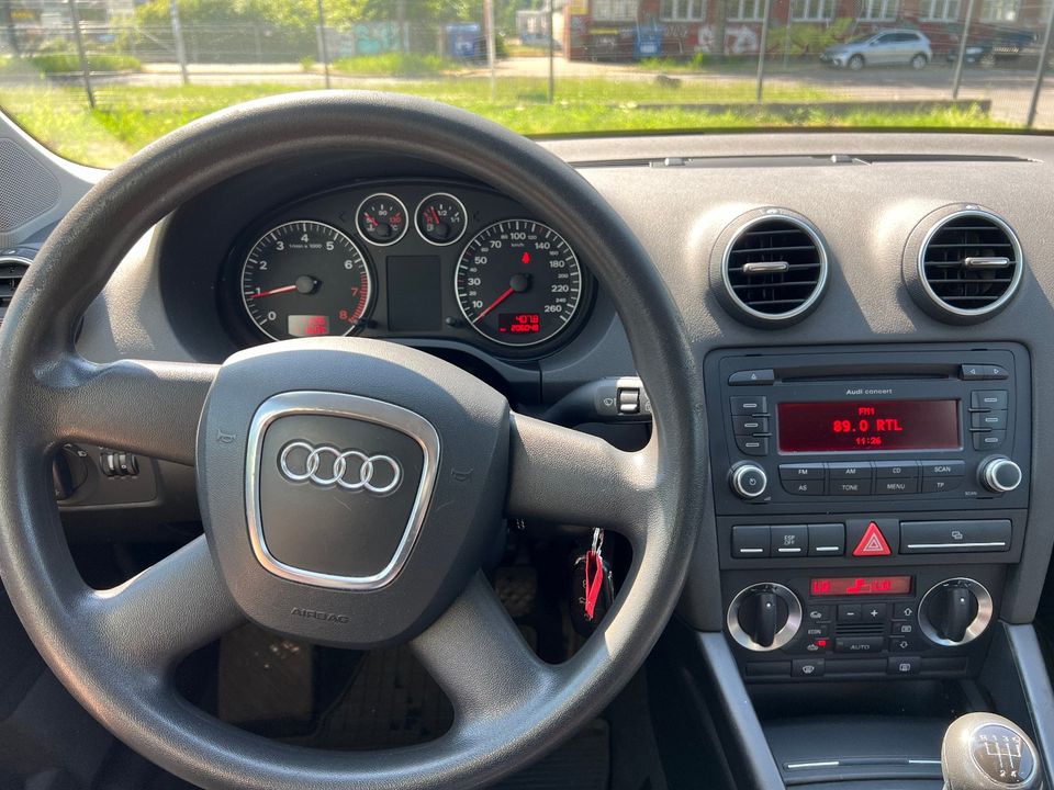 Audi A3 1.6 Attraction in Magdeburg
