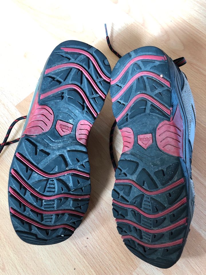 Mc Kinley Wanderschuhe Kinder Gr 37 Trekking in Koblenz