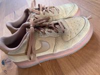 Nike air force one af 1 camel wildleder 36,5 beige sehr gut erh Bayern - Kronach Vorschau