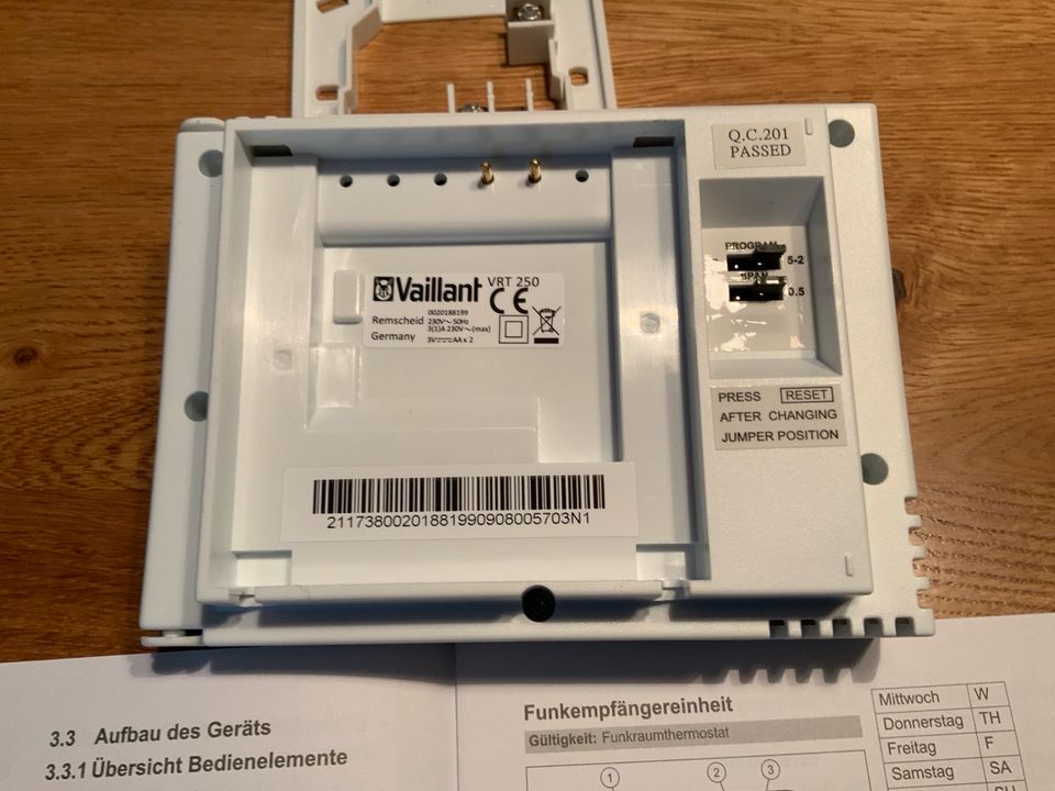 Vaillant Raumthermostat VRT 250. Ca. 1 Jahr in Betrieb in Sprockhövel