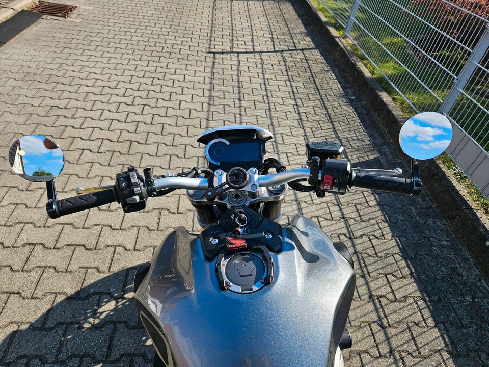 Honda CB1000R in Dohna