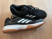 Hallenschuhe Adiwear Gr 46 Adidas neu und ungetragen Hessen - Altenstadt Vorschau