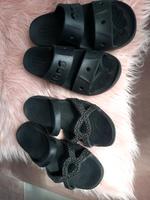 1 Paar Crocs W7 Sandalen, Sandaletten, Schlappen Nordrhein-Westfalen - Velbert Vorschau