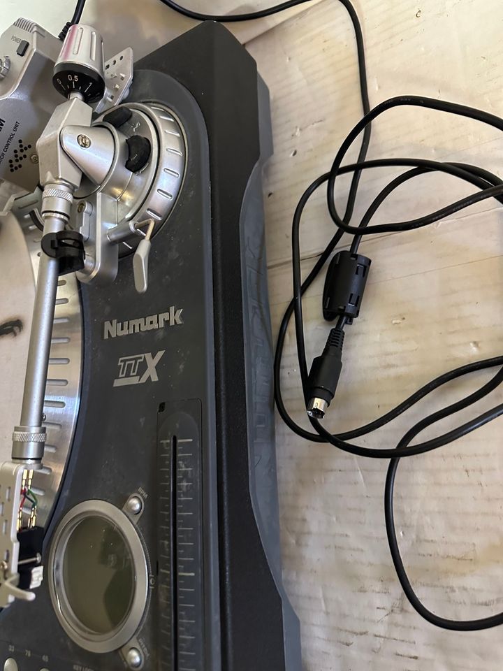 Numark TTX Shure M44-7 Tascam TT-M1 Plattenspieler DJ gebraucht in Stadthagen