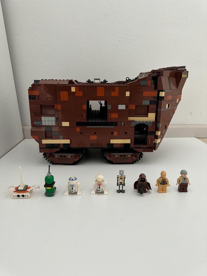 Lego Star Wars 10144 - älteres Sammlerstück mit Figuren + Bauanl in Staufen im Breisgau