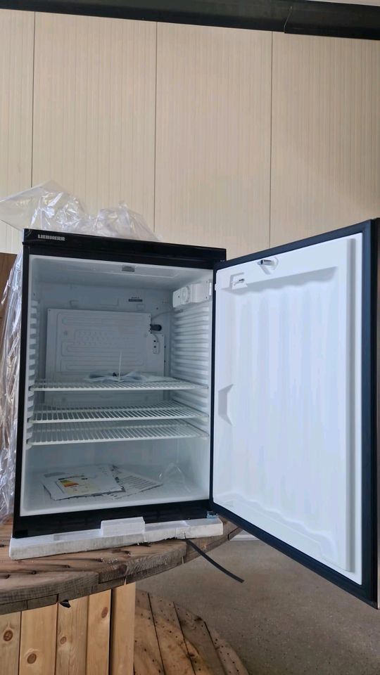 Liebherr FKU 1800  Kühlschrank Fasskühler Getränkekühlschrank in Meinerzhagen