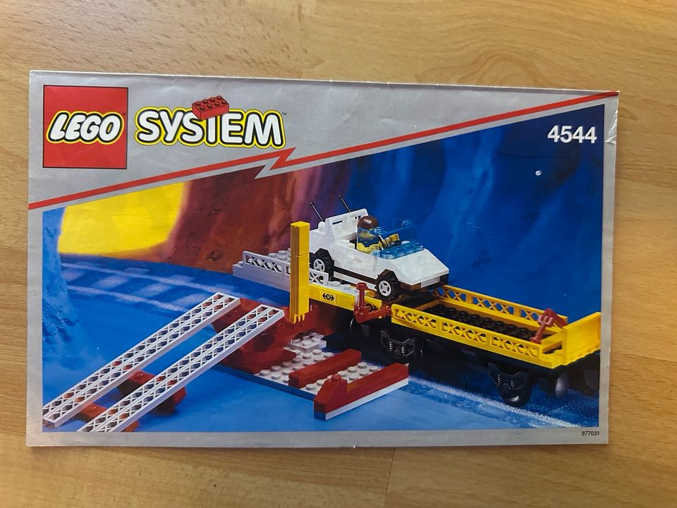 Lego System Eisenbahn Set 4544 - Car Transport Wagon in Rostock
