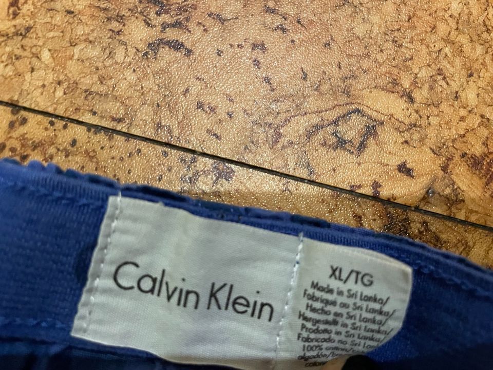 Calvin Klein- Hose in Püttlingen