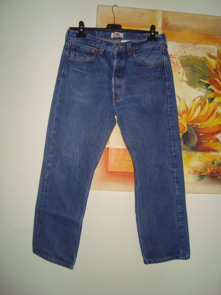 Vintage High Waist Jeans Levis 501 32/44 in Eisleben