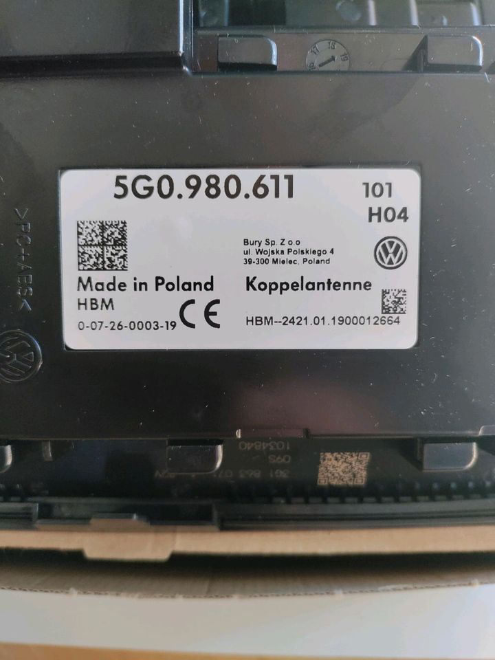 3G1863071A Staufach/ 5G0980611 Koppelantenne VW Passat 3G in Füssen