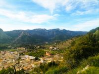 Grundstück mit drei Projekt und zwei Häuser in Bunyola, Mallorca Nordrhein-Westfalen - Leopoldshöhe Vorschau