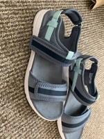 Legero Sandalen neu 38 Niedersachsen - Scharnebeck Vorschau